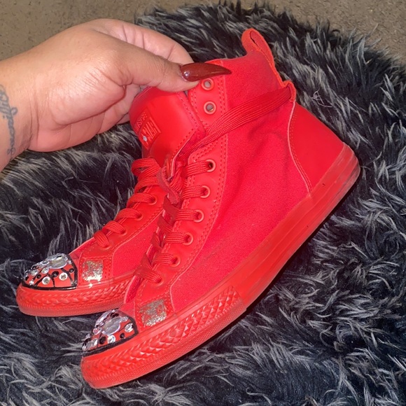 Custom chucks - Picture 4 of 7